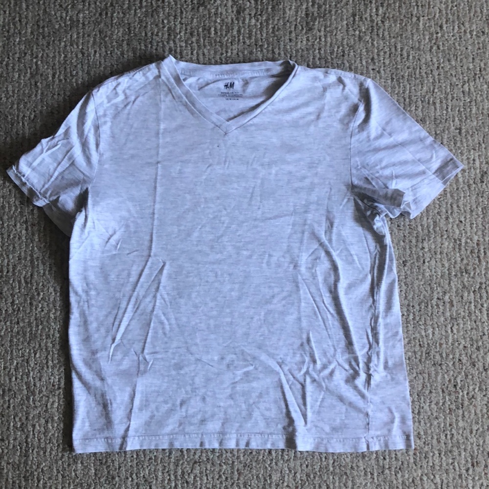 H&M V Neck